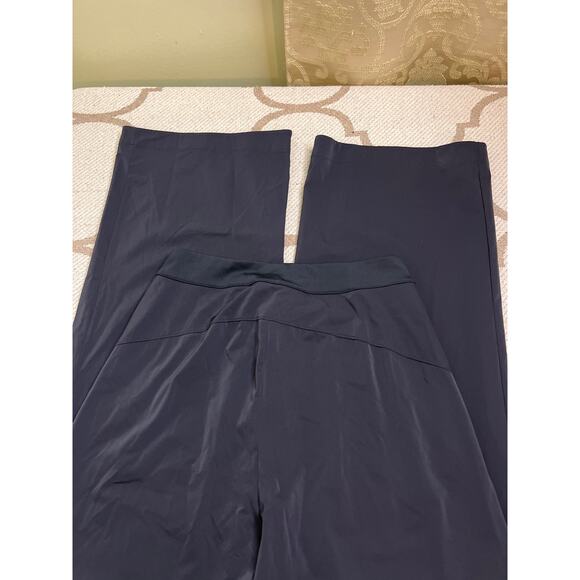 Nike Bliss Dri-FIT Trousers pleated side pockets wide leg black pant,size small - Picture 14 of 16